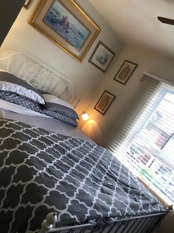 Guest house Highland Park Pittsburgh Hotel